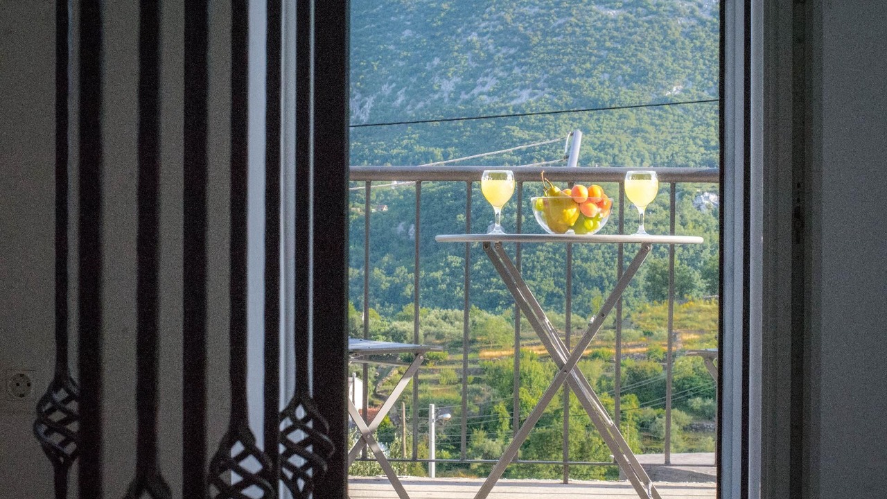 Photo of Others in Omis