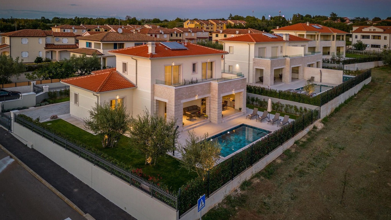 Photo of Outdoor in Vabriga