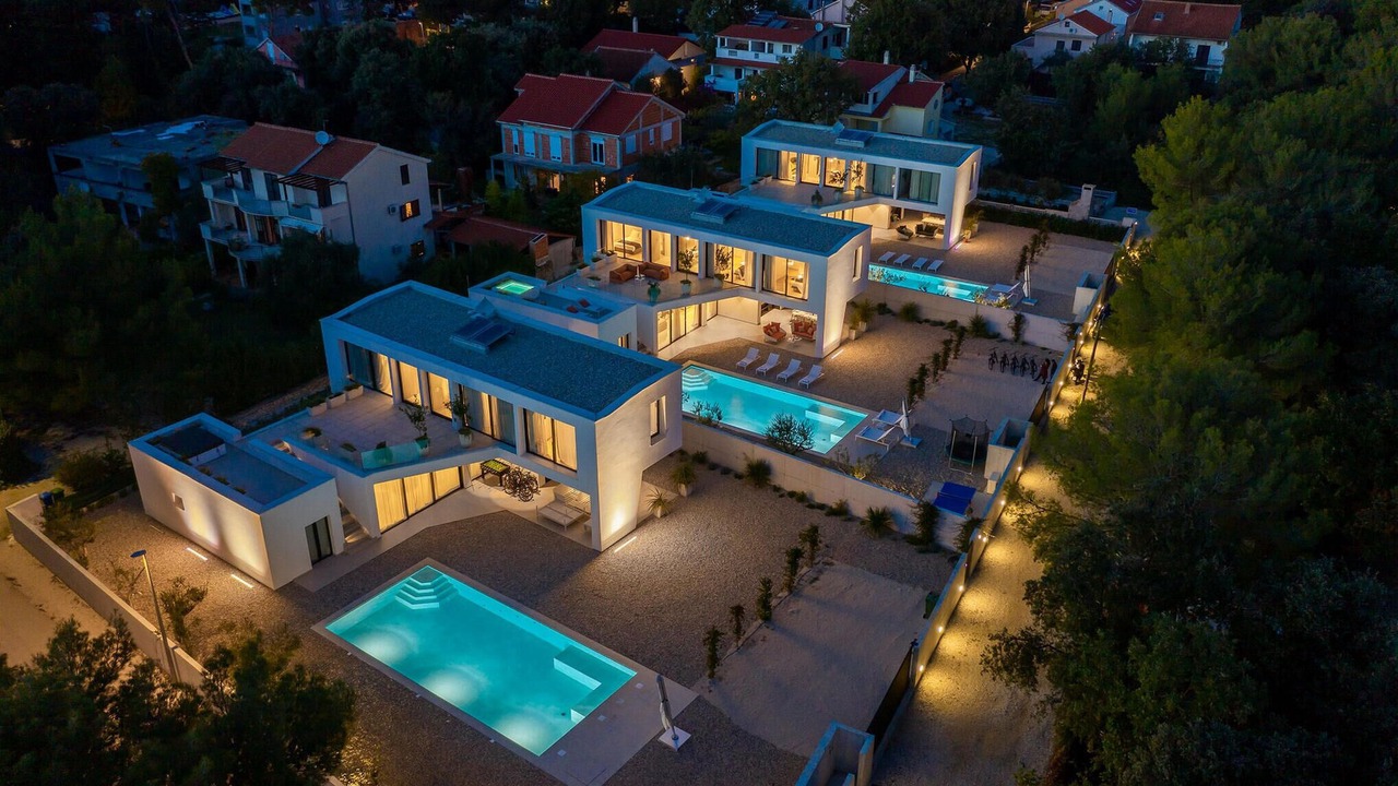 Photo of Outdoor in Pakostane