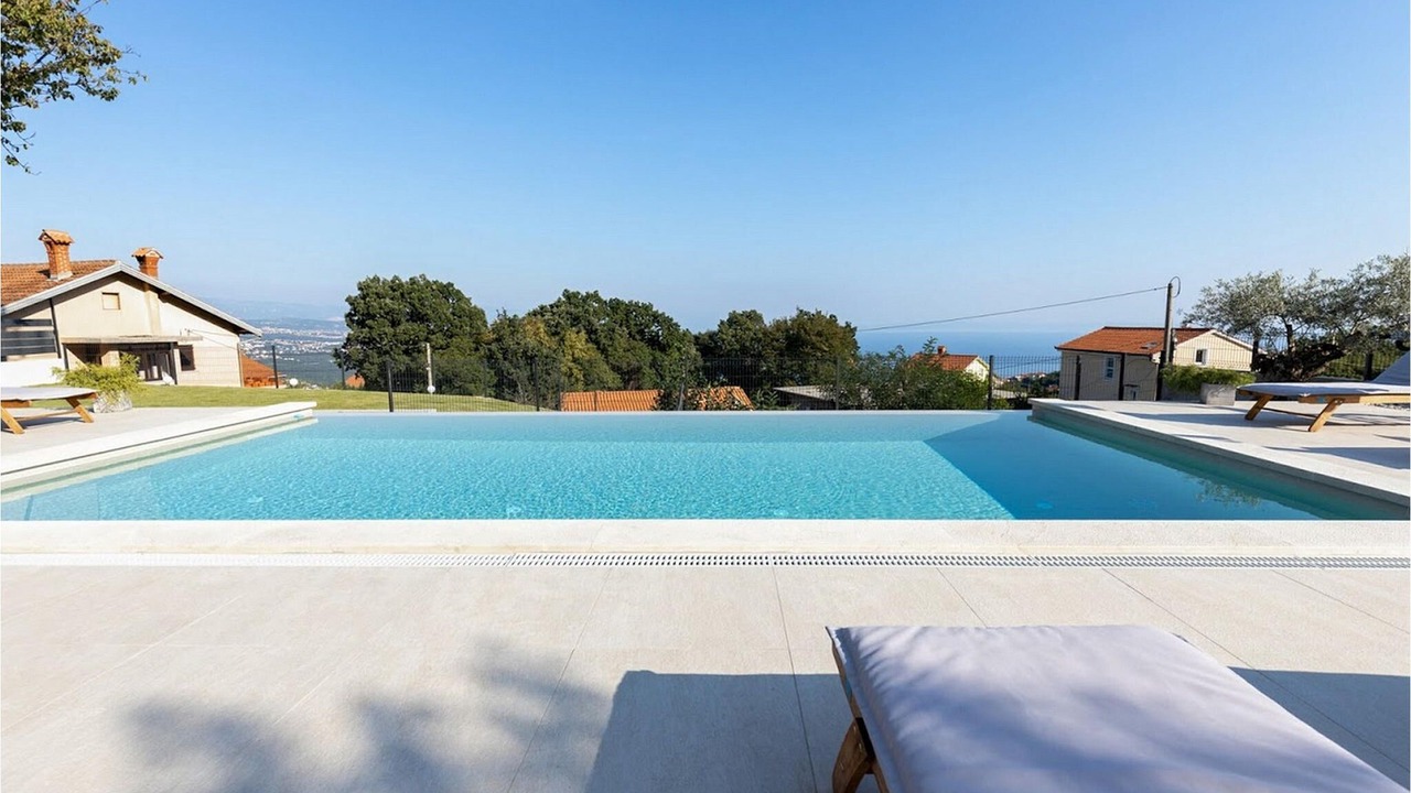 Photo of Outdoor in Bregi