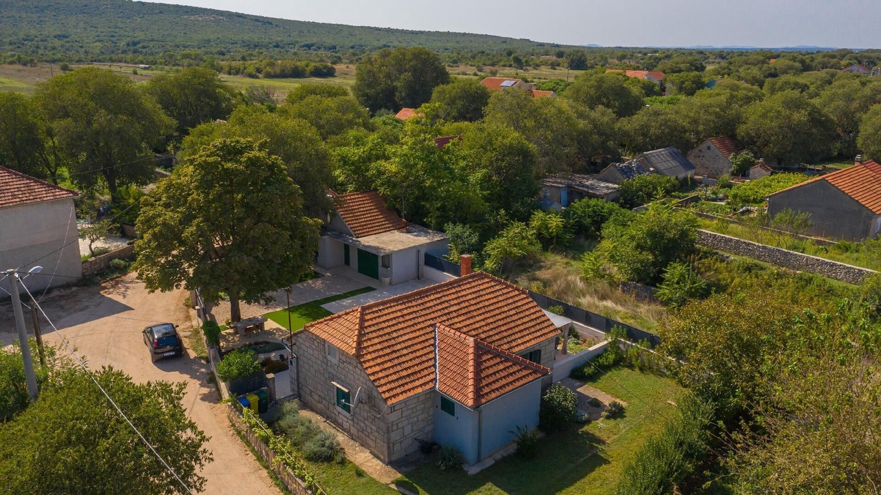 Photo of Outdoor in Drnis