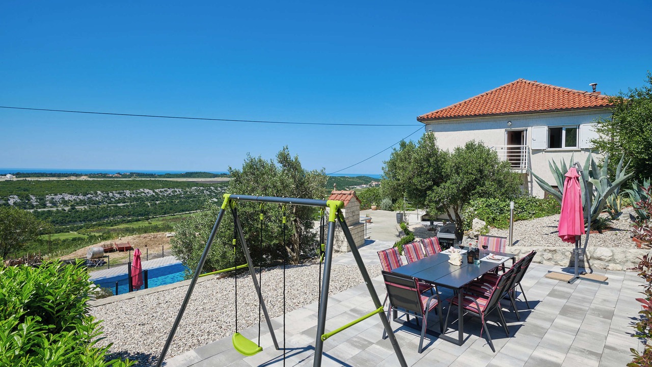 Photo of Outdoor in Popovici