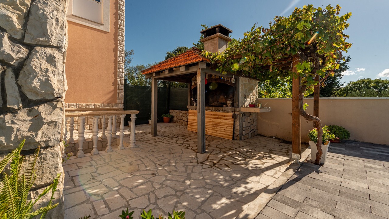 Photo of Patio Balcony in Banjevci