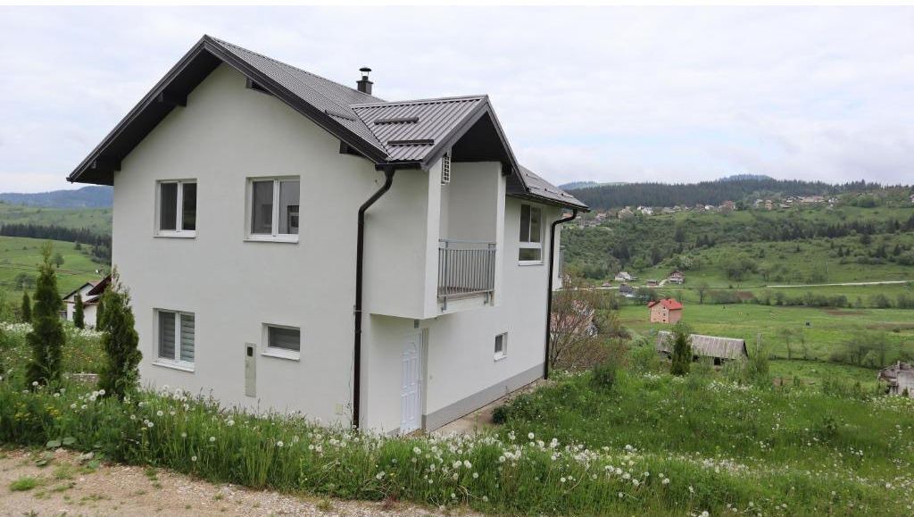 Photo of Outdoor in Sumece