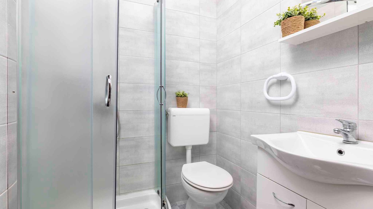 Photo of Bathroom in Silo