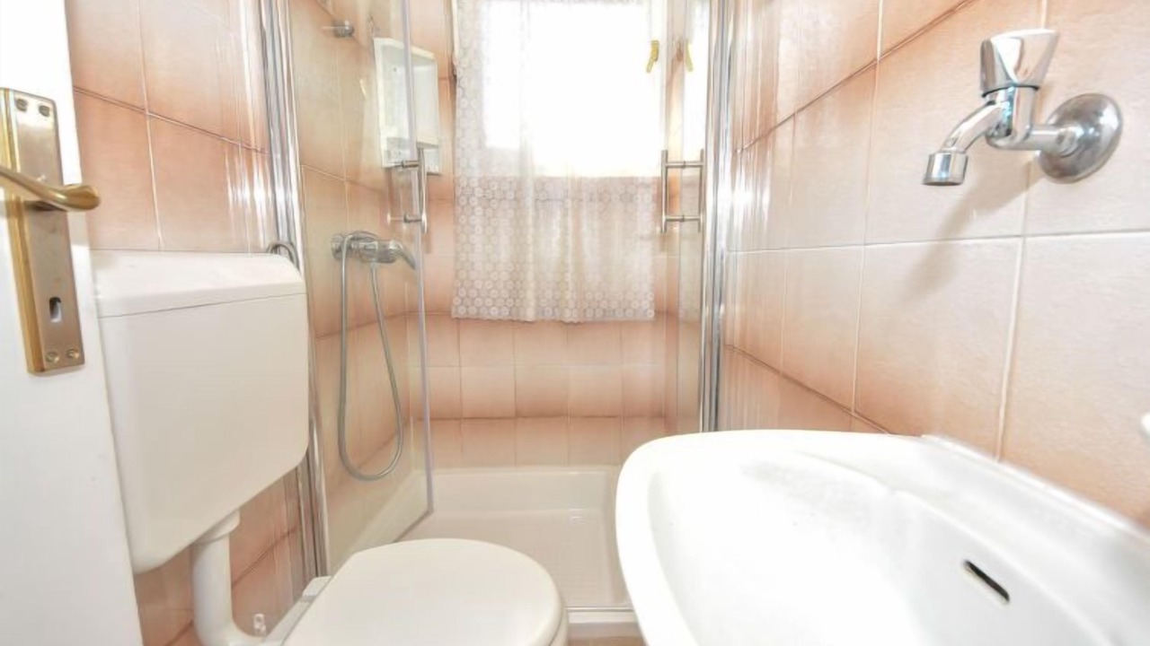 Photo of Bathroom in Sukosan