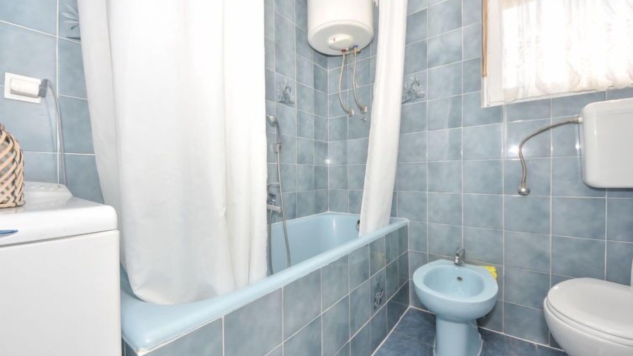 Photo of Bathroom in Sukosan