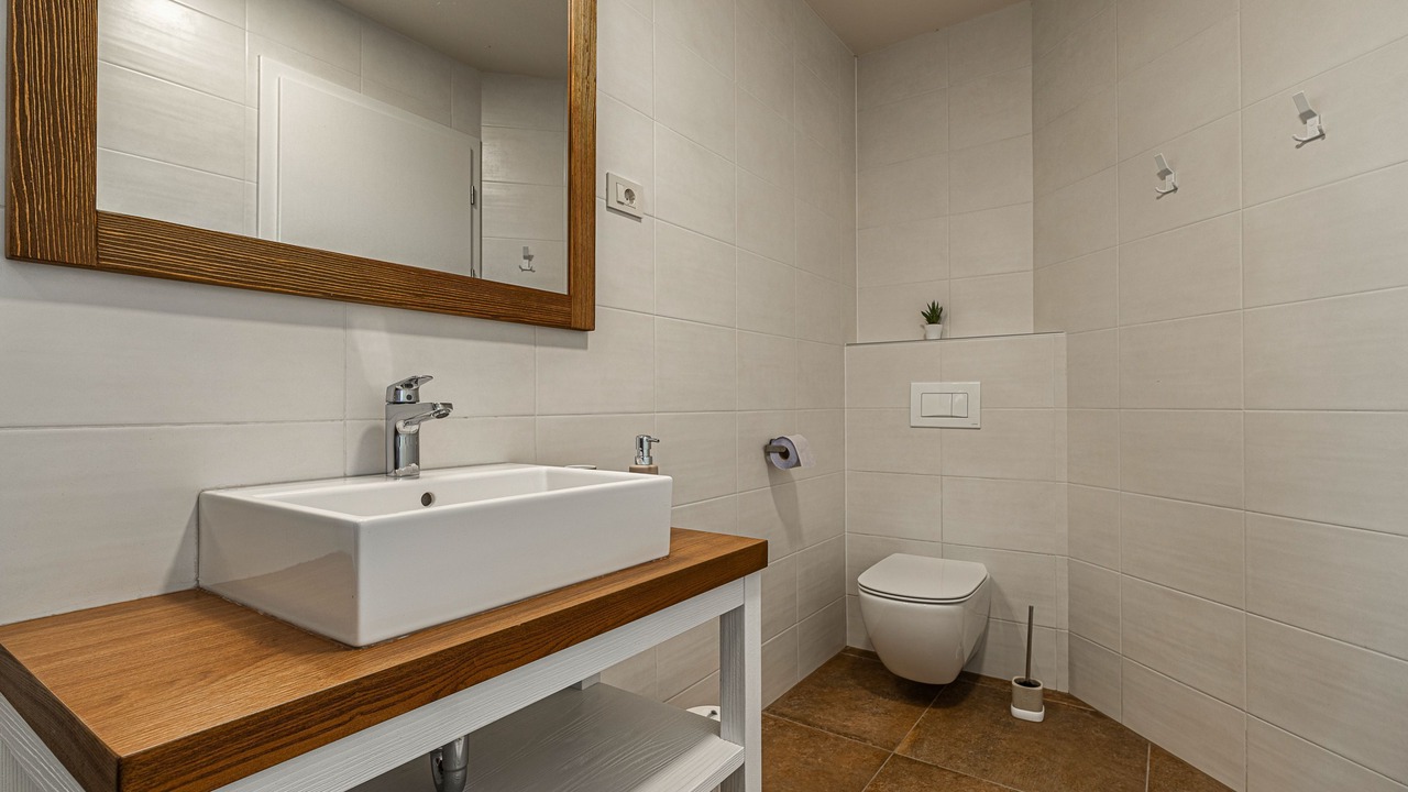 Photo of Bathroom in Gracisce