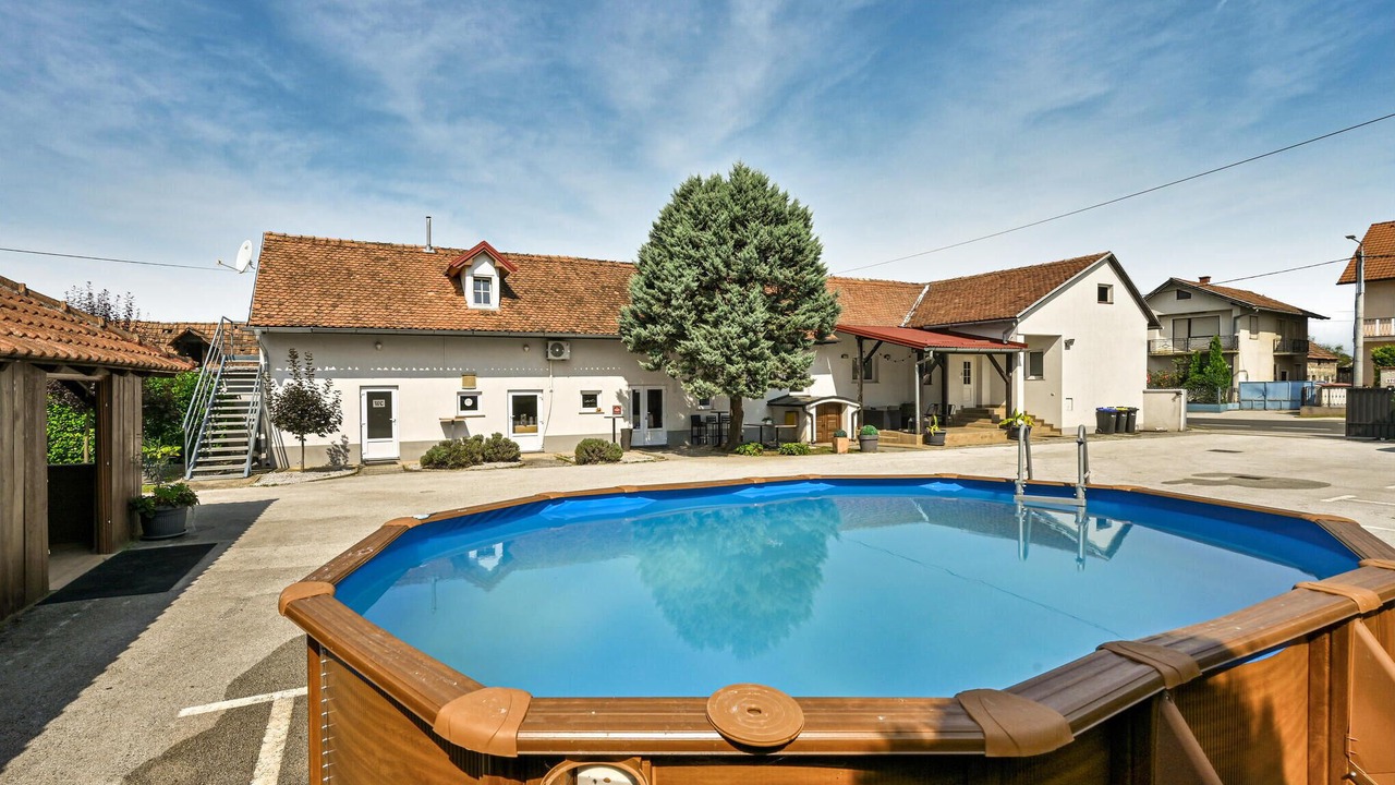 Photo of Outdoor in Majerje