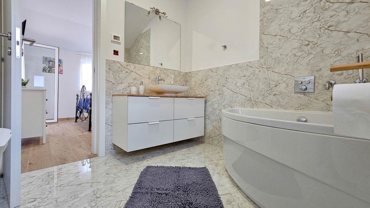 Photo of Bathroom in Fiorini
