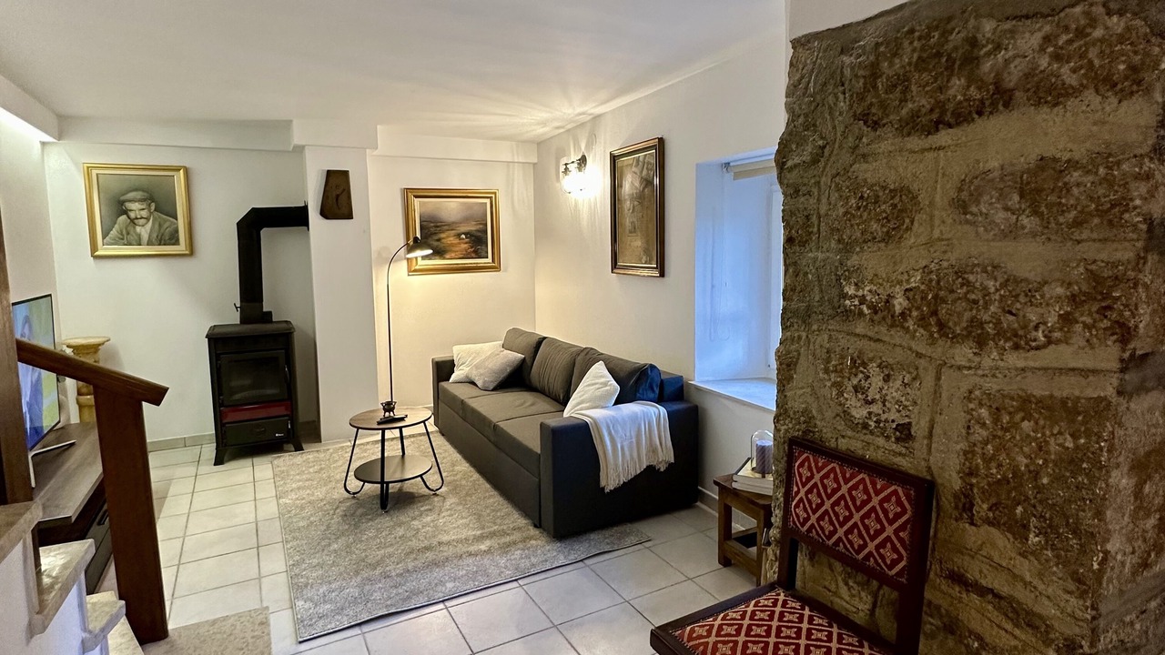 Photo of Livingroom in Prolozac