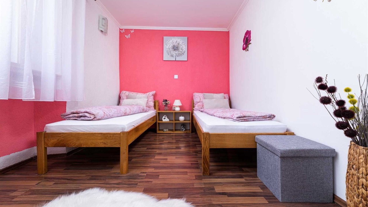 Photo of Bedroom in Gabonjin
