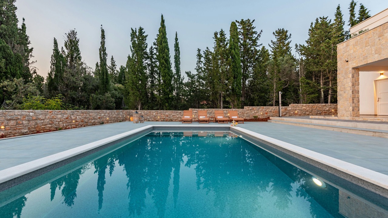Photo of Outdoor in Muline