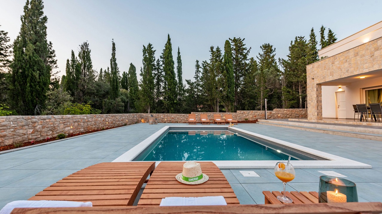 Photo of Outdoor in Muline