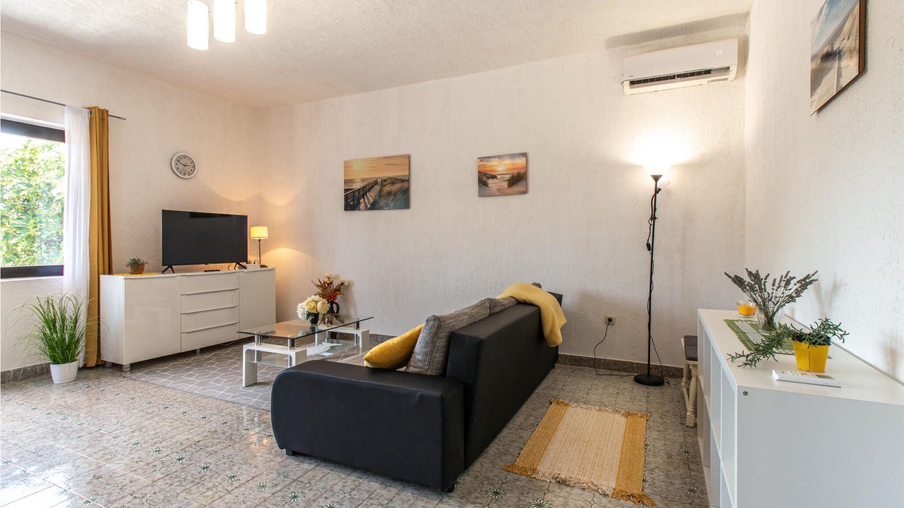 Photo of Bedroom in Seline