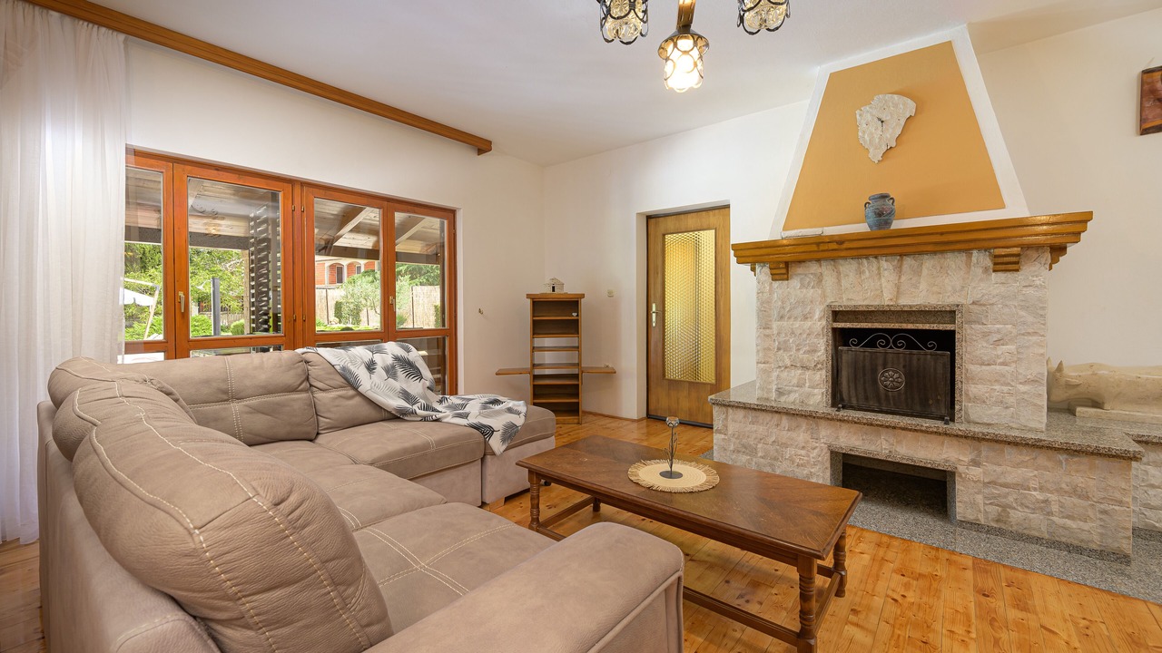 Photo of Livingroom in Orihi