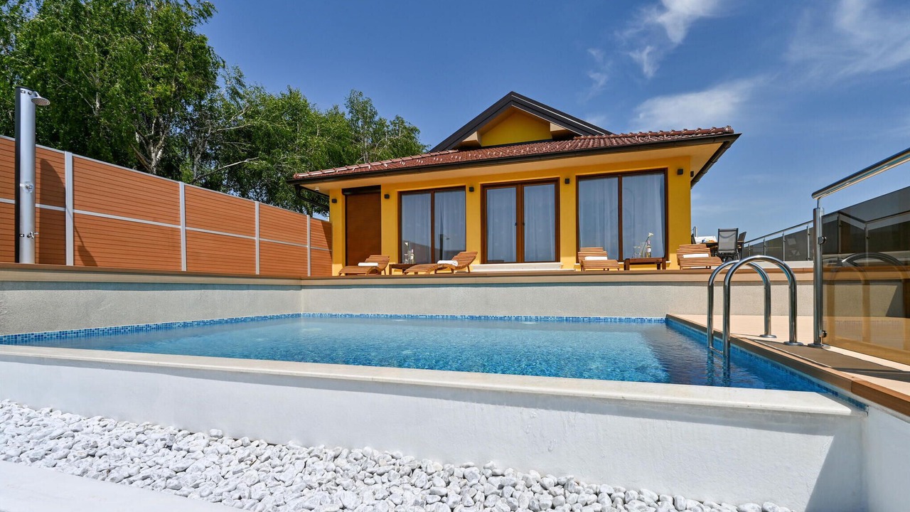Photo of Outdoor in Vinica