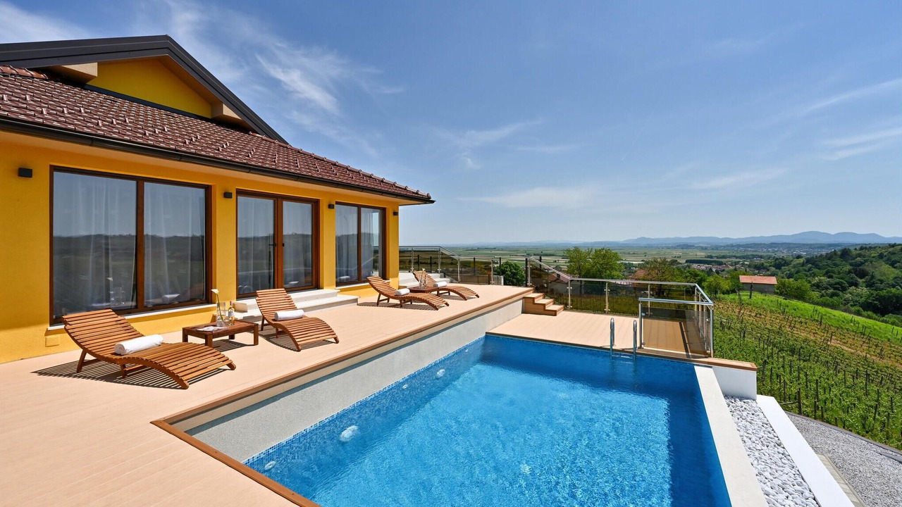Photo of Outdoor in Vinica