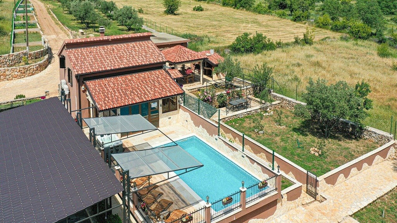 Photo of Outdoor in Lecevica