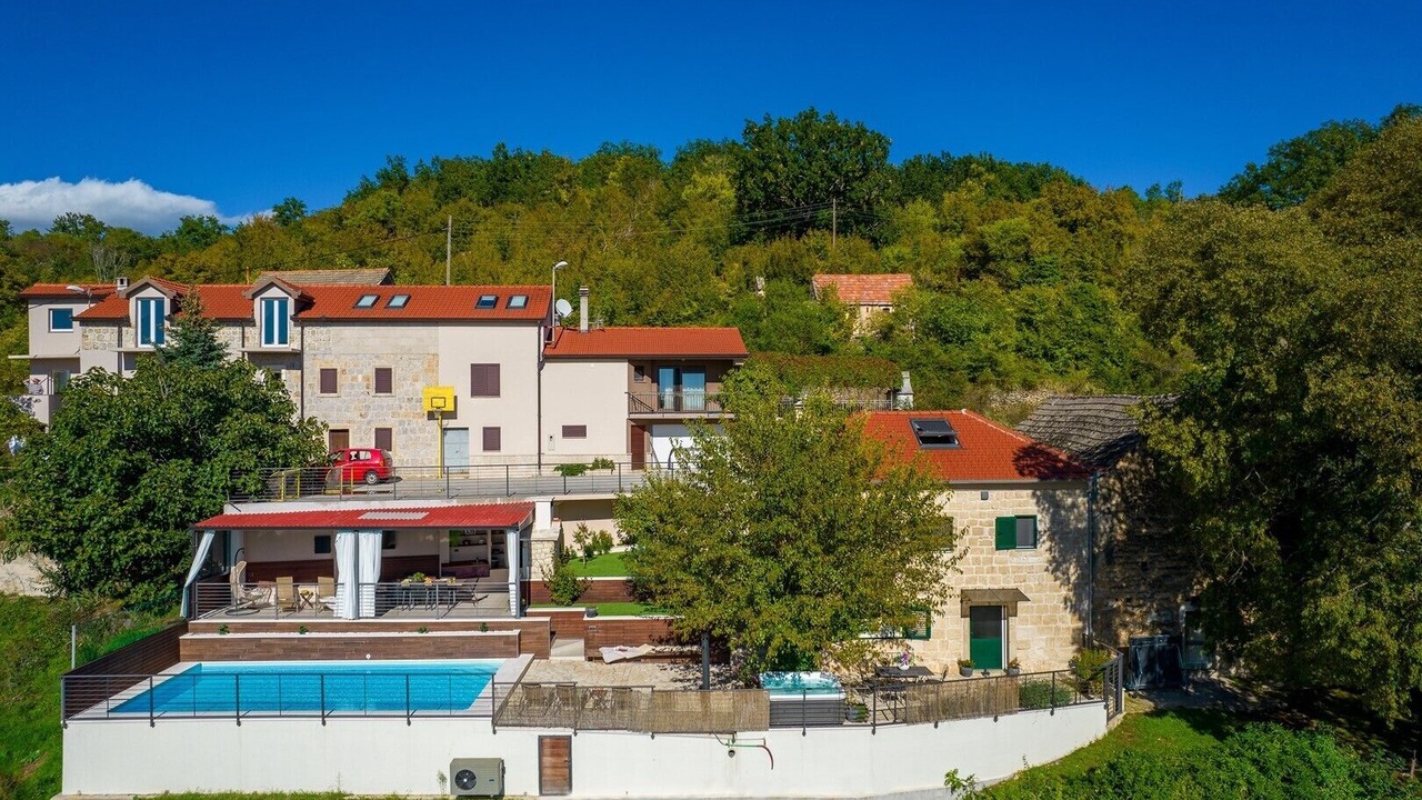 Photo of Others in Sinj