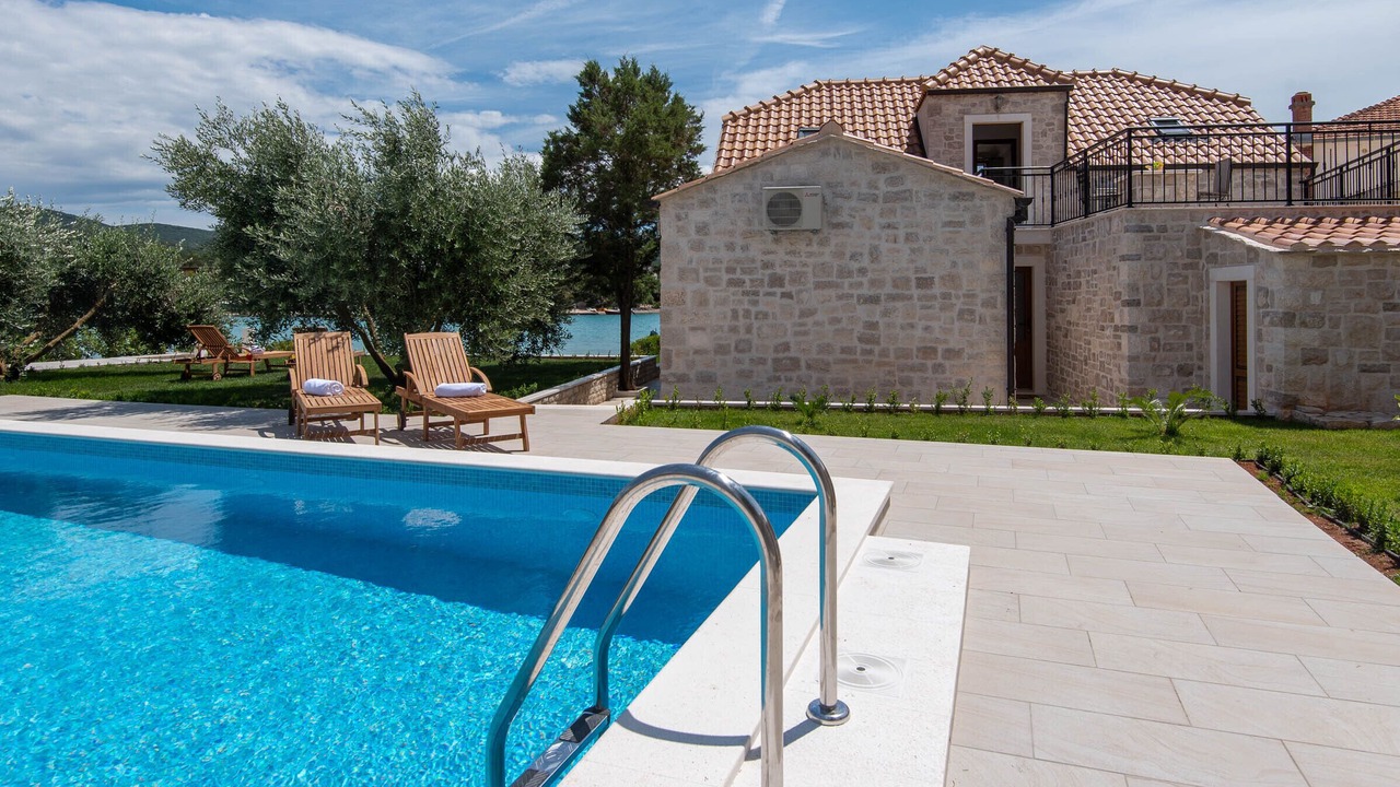 Photo of Outdoor in Loviste