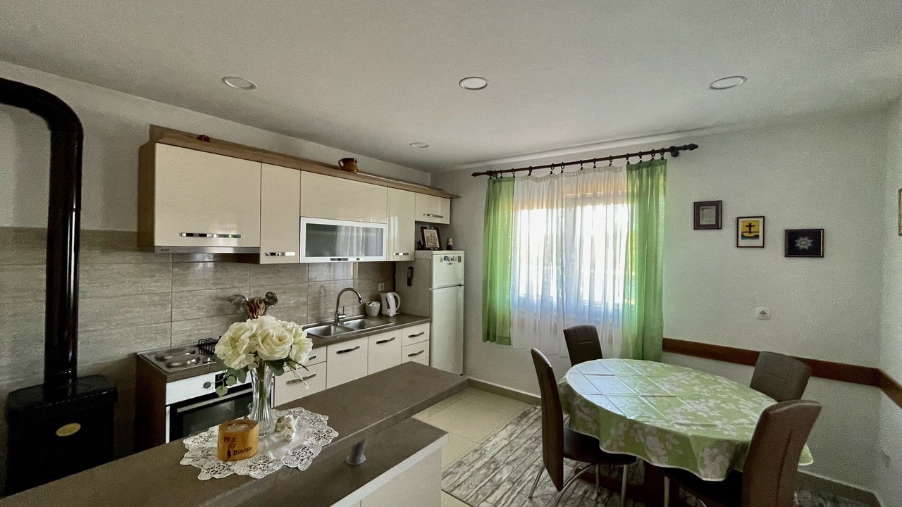 Photo of Kitchen in Veli Rat