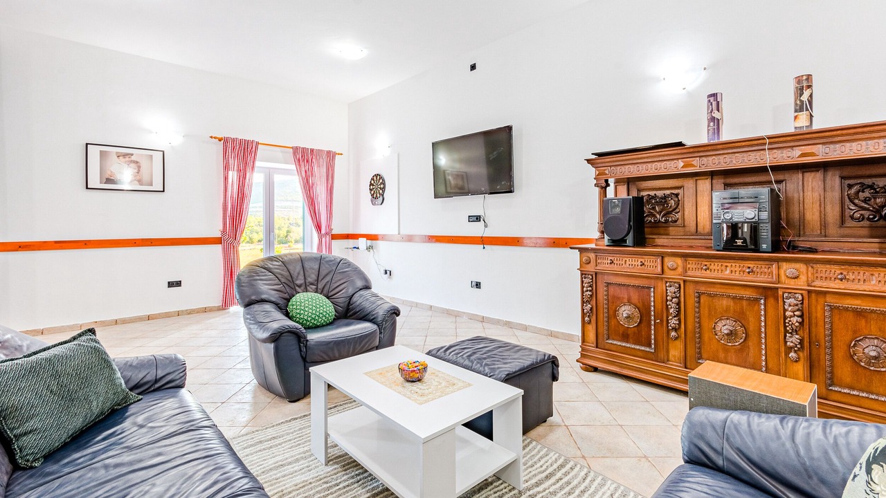 Photo of Livingroom in Trolokve