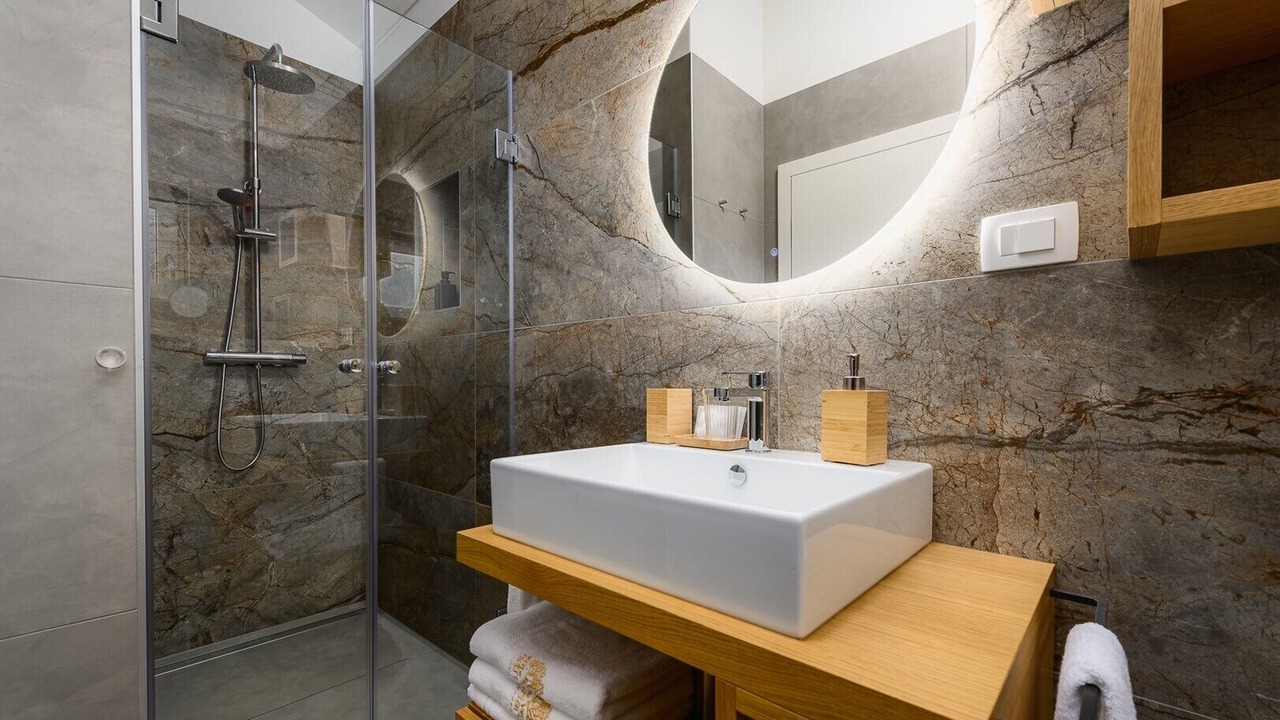 Photo of Bathroom in Tinjan