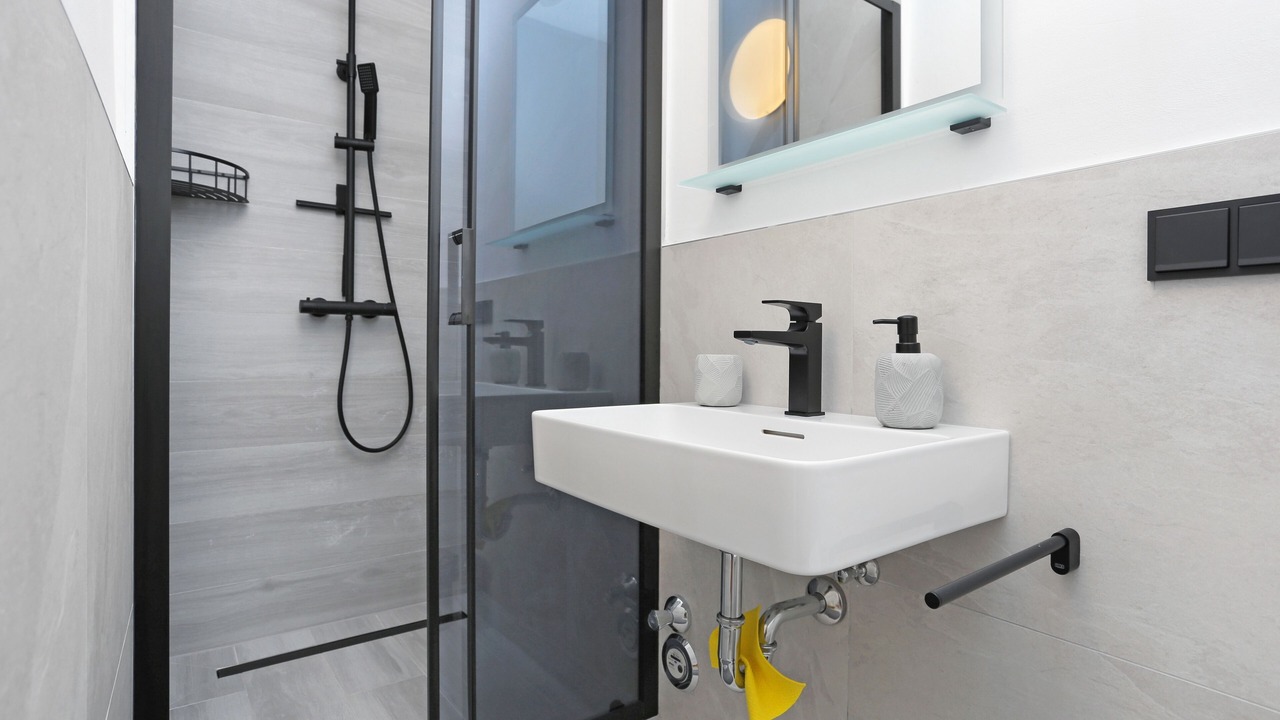 Photo of Bathroom in Okrug Donji