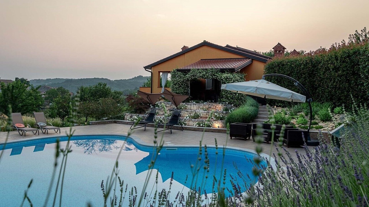 Photo of Outdoor in Karojba