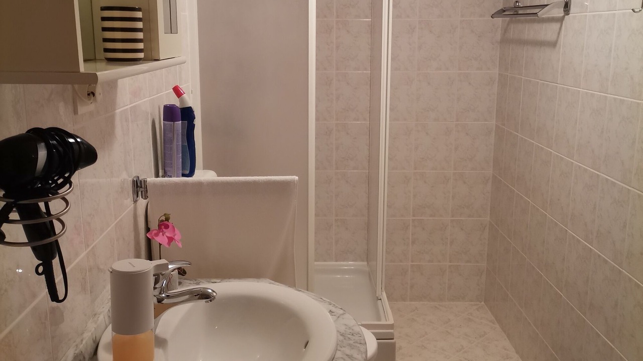 Photo of Bathroom in Orlec