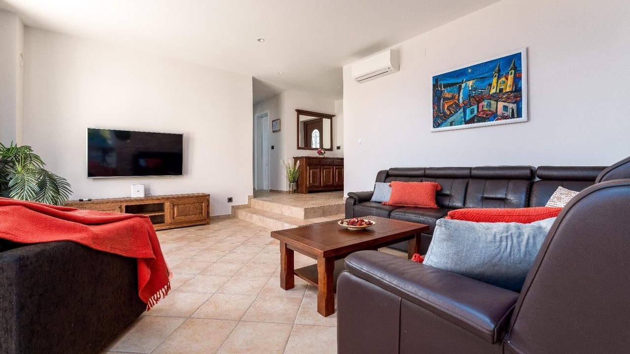Photo of Livingroom in Kras
