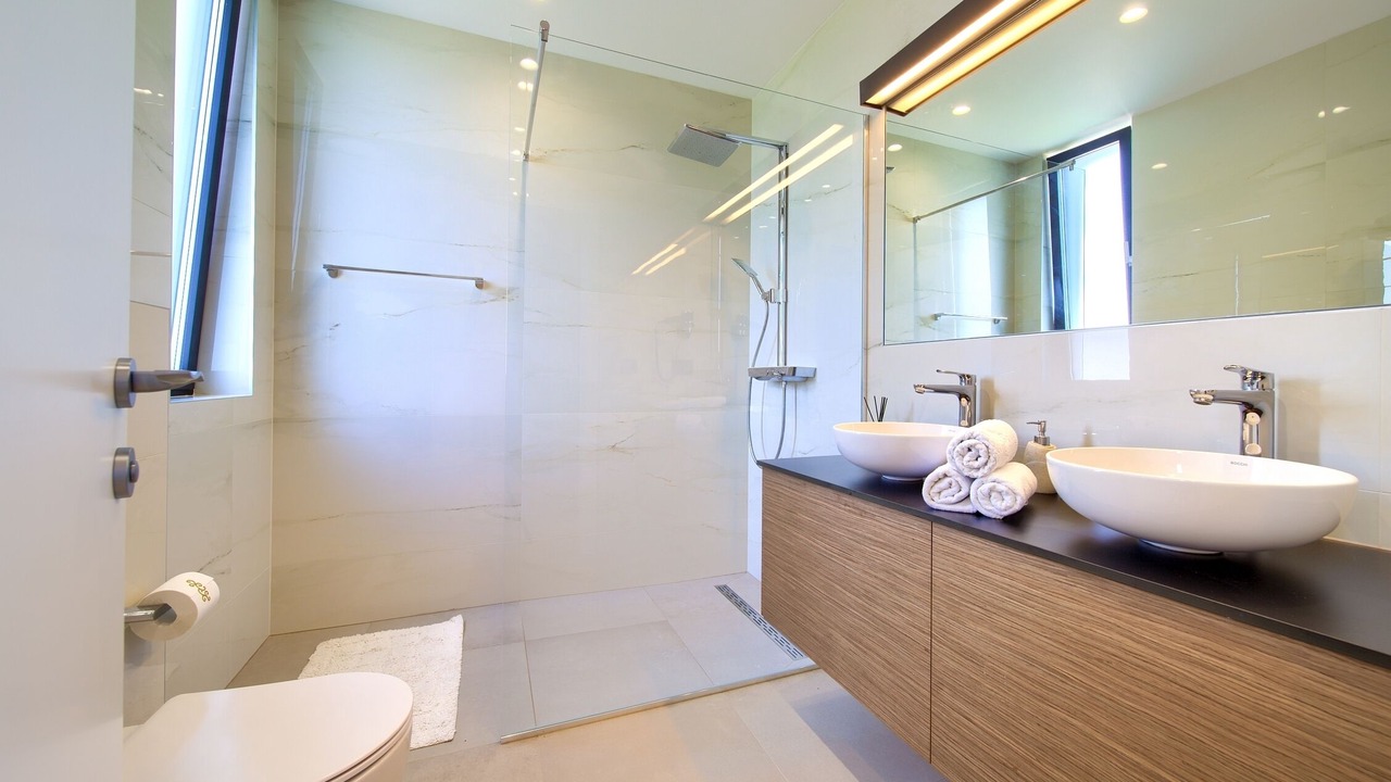 Photo of Bathroom in Kornic