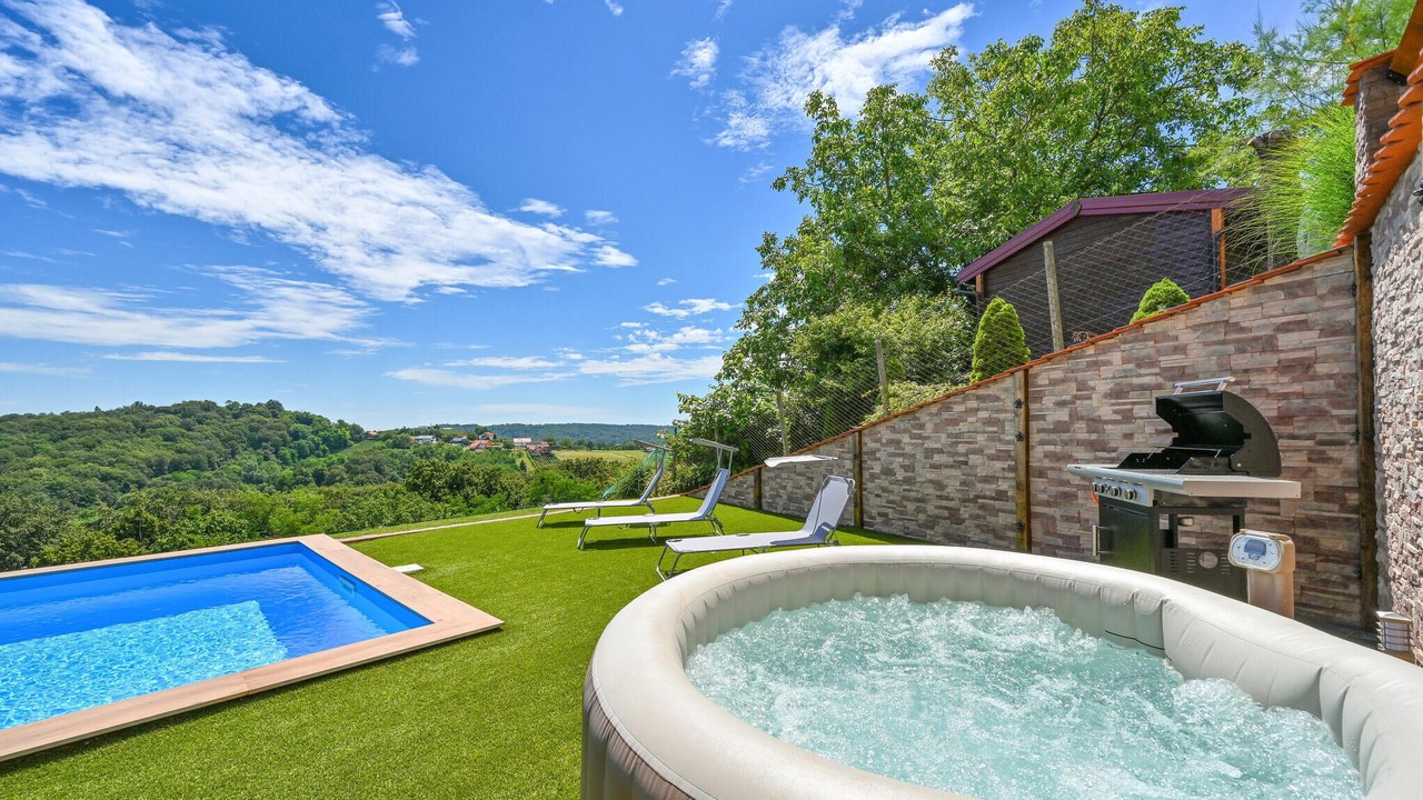 Photo of Outdoor in Grabrovnik