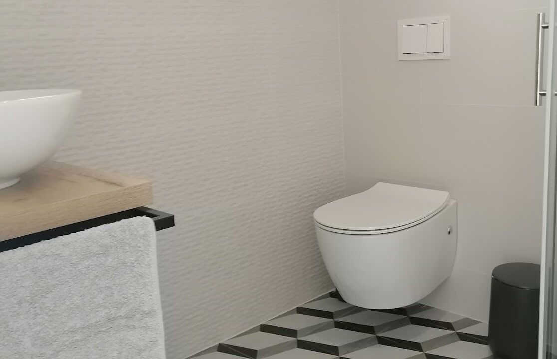 Photo of Bathroom in Slatine