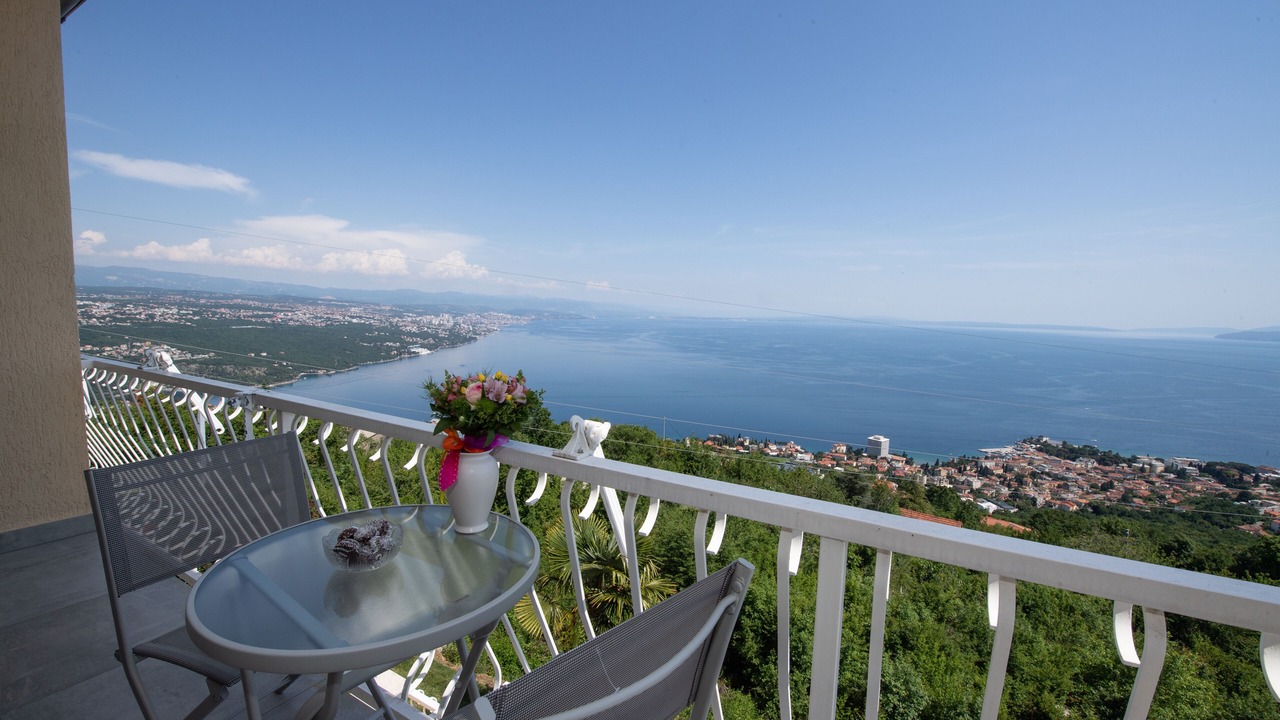 Photo of Outdoor in Bregi