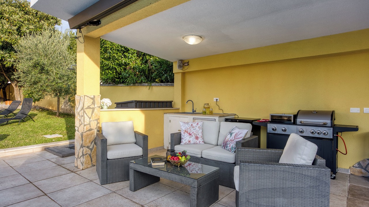 Photo of Patio Balcony in Zbandaj