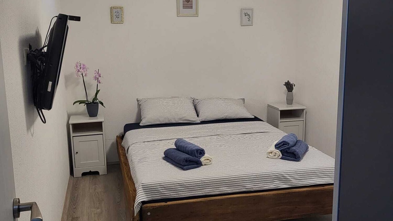 Photo of Bedroom in Srima