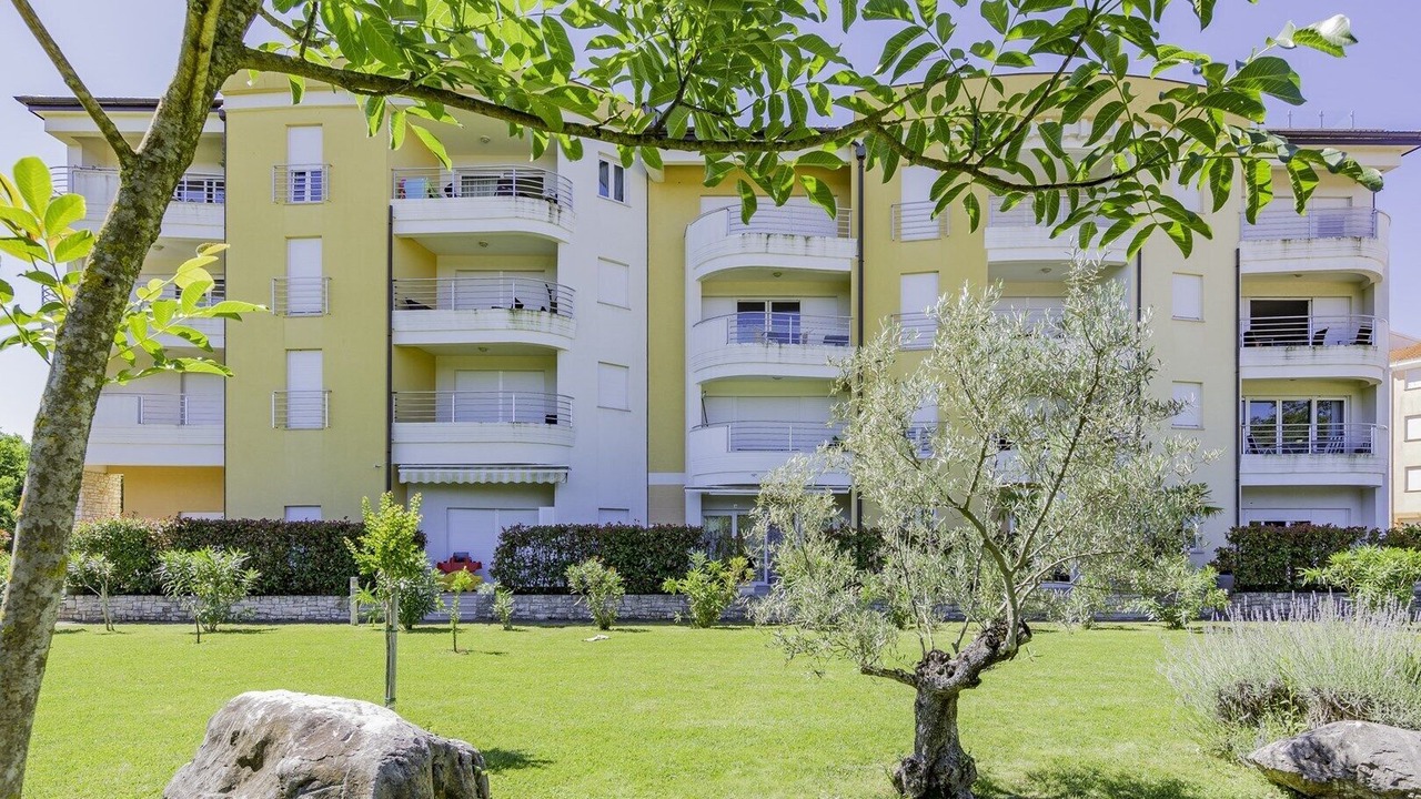 Photo of Outdoor in Monterol