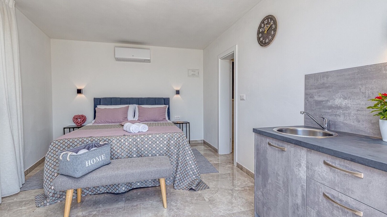 Photo of Bedroom in Musalez