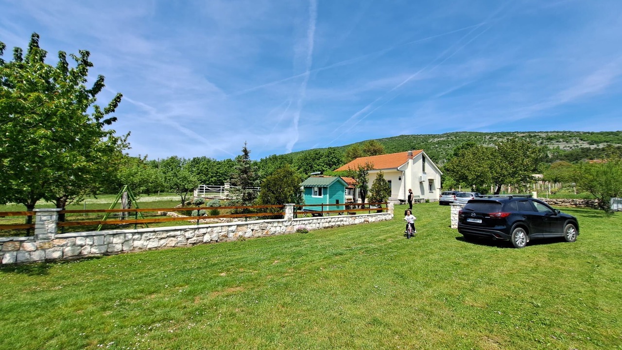Photo of Outdoor in Krusvar