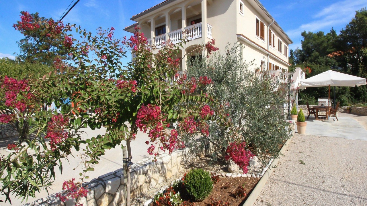 Photo of Outdoor in Soline