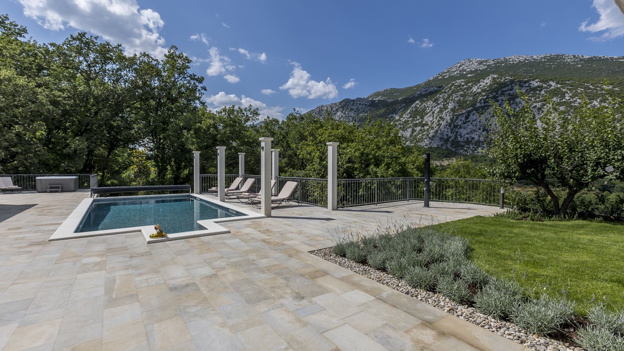 Photo of Outdoor in Omis