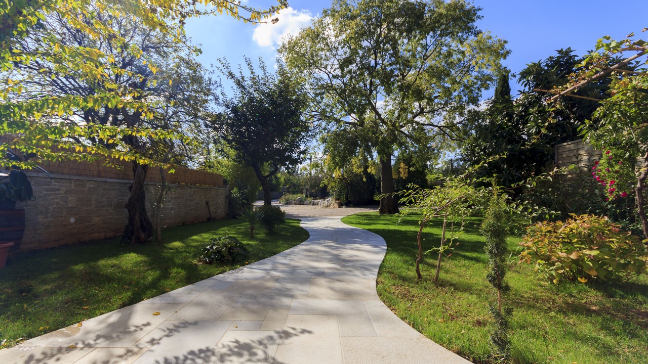 Photo of Outdoor in Krculi