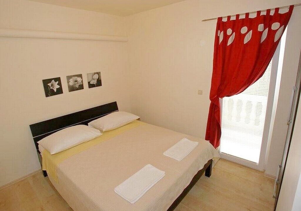 Photo of Bedroom in Srima