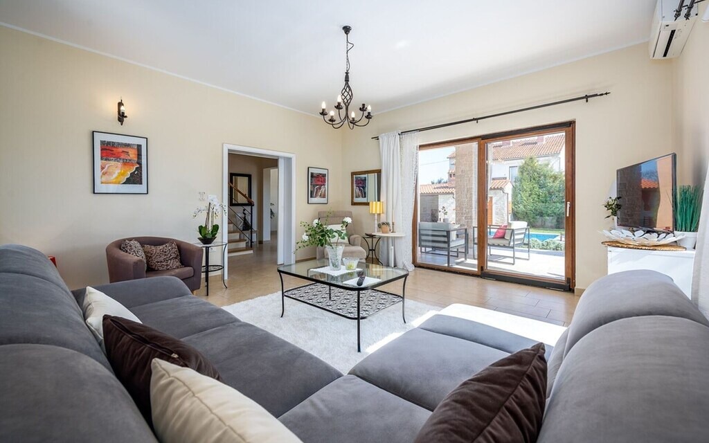 Photo of Livingroom in Peruski