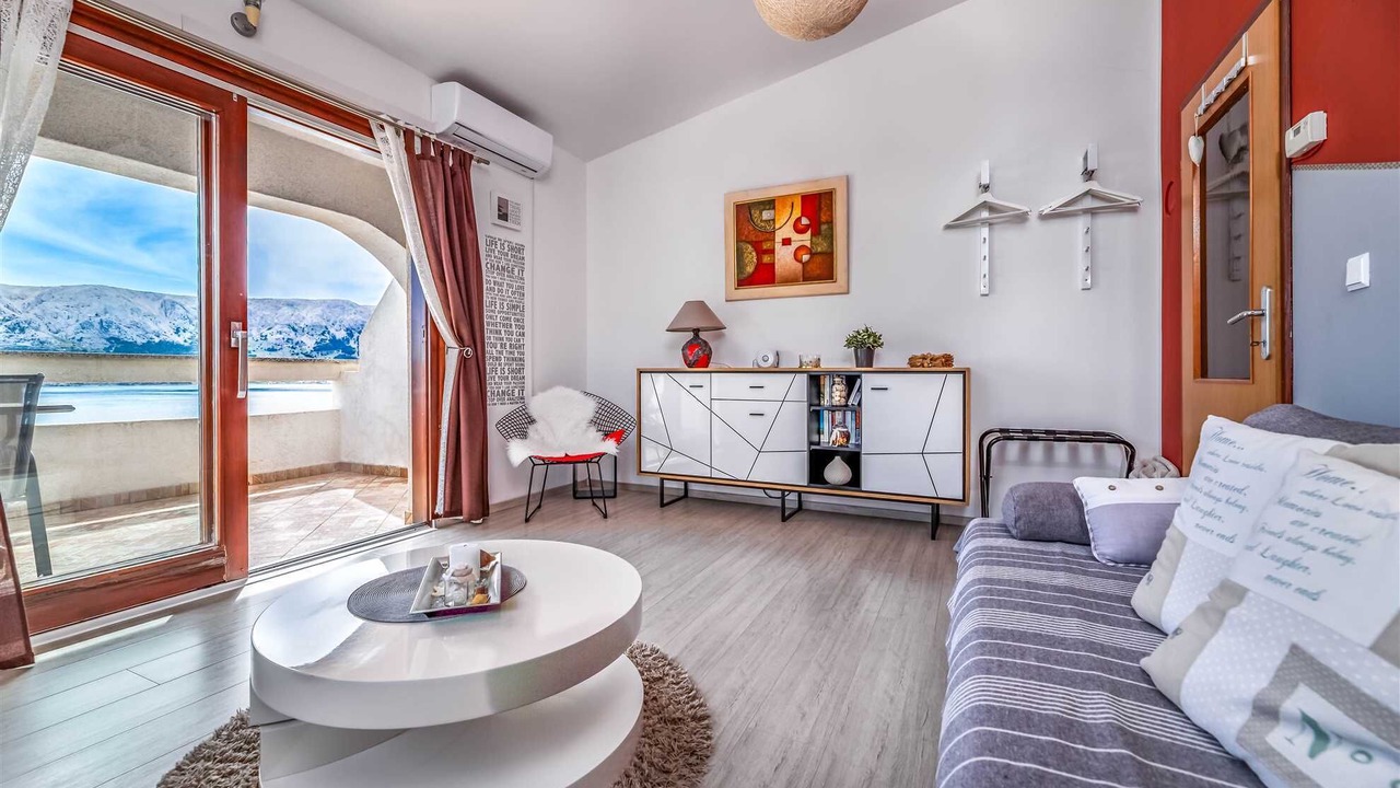 Photo of Livingroom in Baska
