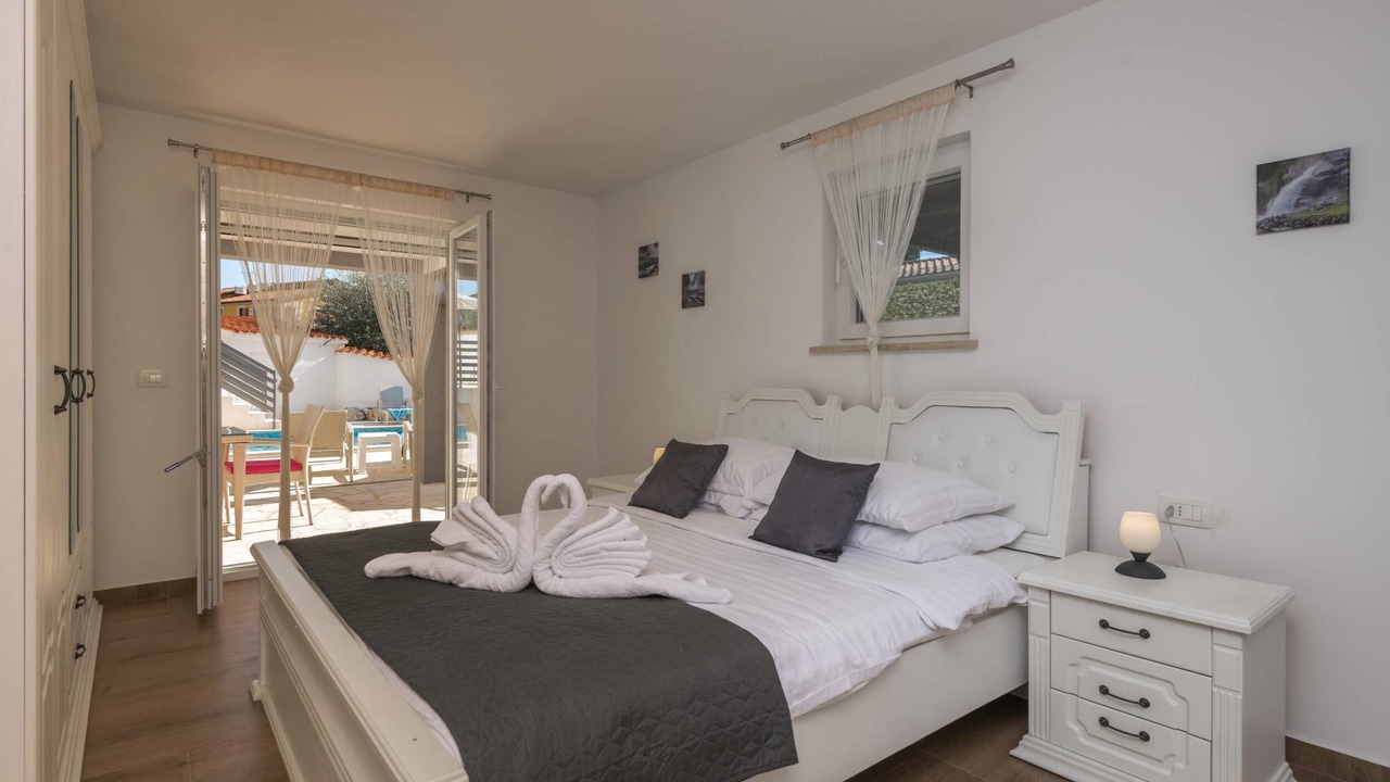 Photo of Bedroom in Buici