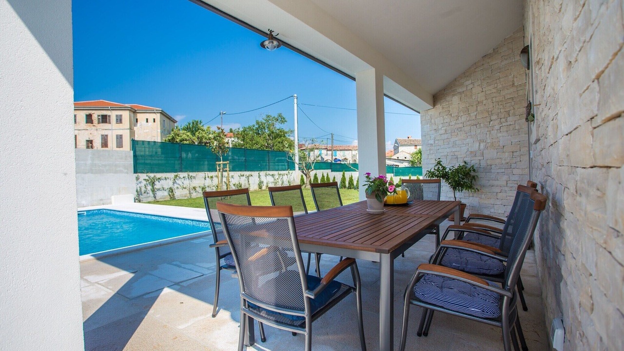 Photo of Patio Balcony in Nova Vas