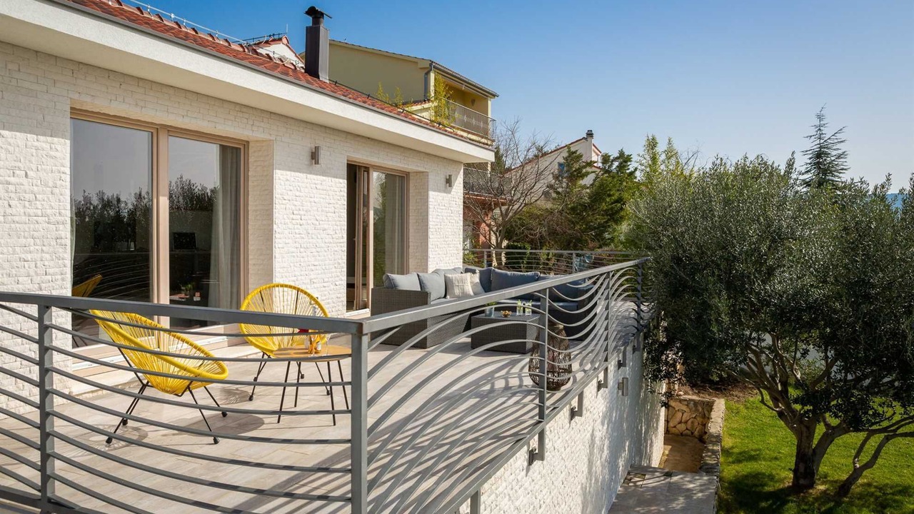 Photo of Patio Balcony in Zaboric